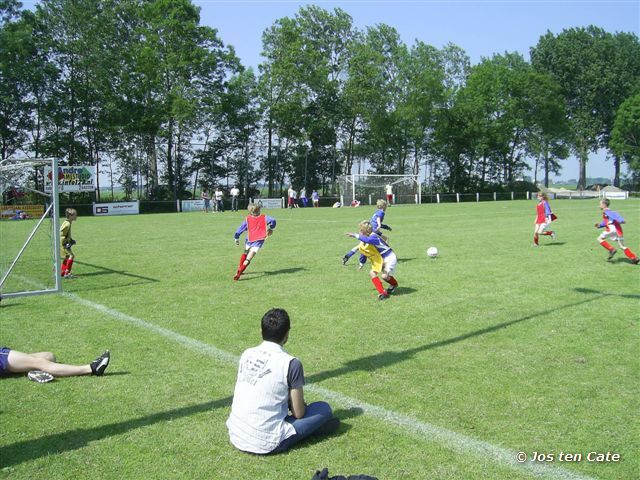 voetbaltoernooi edward roozendaal 053